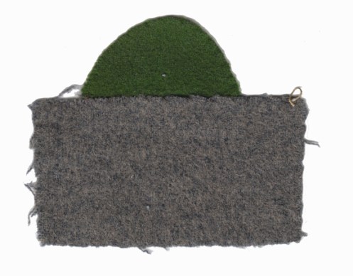 Distinguishing Patch. The traditional French Grey used by the P.P.C.L.I. has its origin in the colour of the divisional formation patch (also known as a Battle Path) the official name of the colour was 'bleu d'horizon) and derives from the pantaloon colour of French soldiers. Author's collection. Copyright Bill Alexander