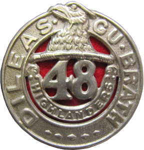 The final post-buckle design. Notwithstanding that this badge was accepted (albeit reluctantly) by the 48th Highlanders in 193 many of the older style continued to be worn throughout the Second World War. Courtesy Mark Passmore.