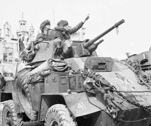 Source: Library and Archives Canada/PA-183737