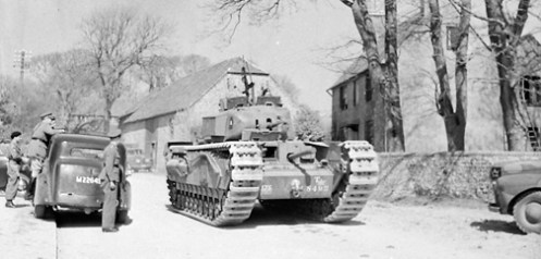 A Churchill Mark I of the Calgary Regiment, note the Bren light machine gun in its anti-aircraft mounting on the turret roof. Source: MilArt photo archives.